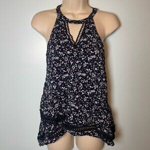 Altar'd State‎ Women's Sleeveless Floral Top Size Small Tie Back Cottagecore